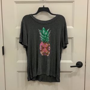 Gray Pineapple Graphic Tshirt